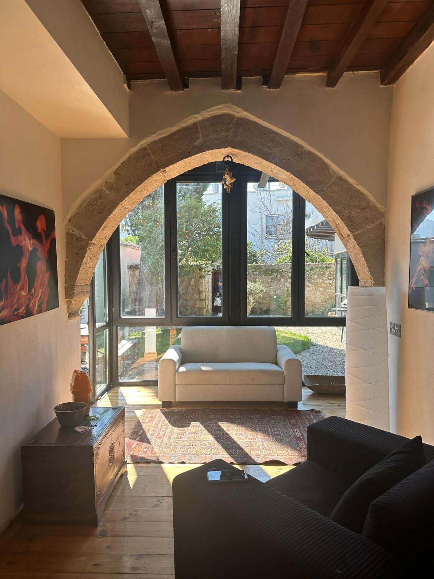 Olive House Villa Kyrenia  Eksteriør billede