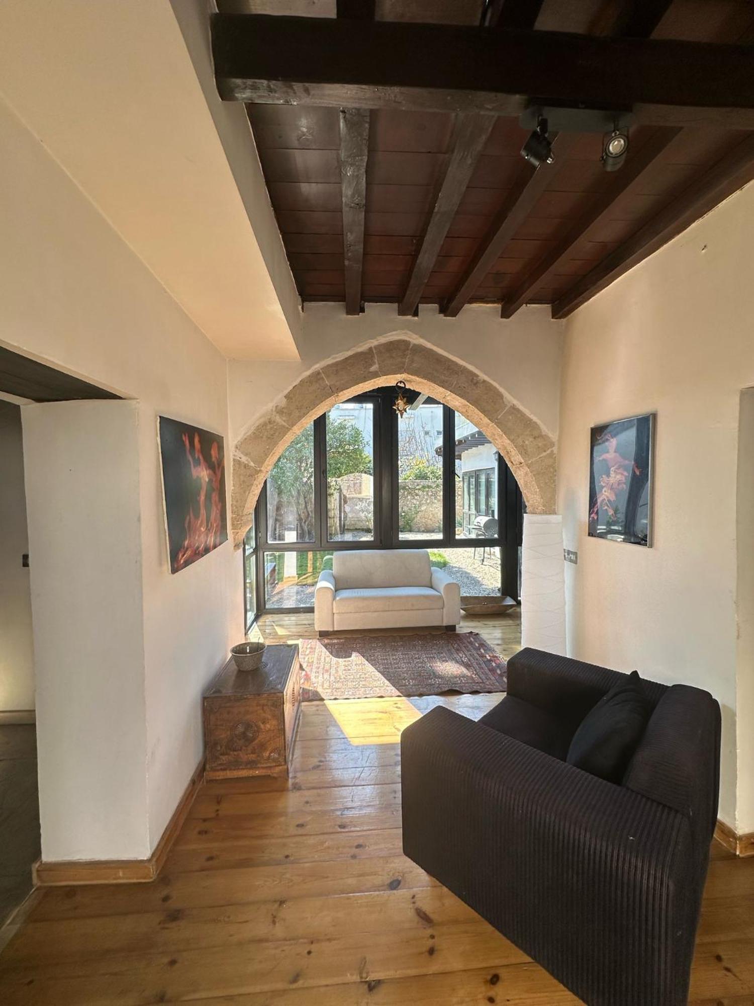 Olive House Villa Kyrenia  Eksteriør billede